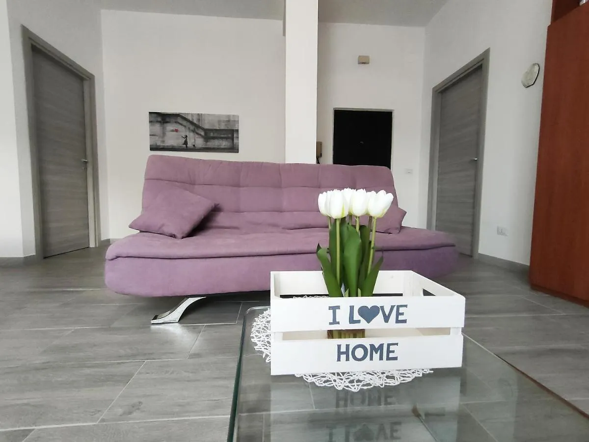 Апартаменты The Friend'S House I Ассемини