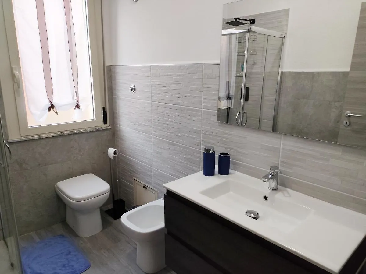 Апартаменты The Friend'S House I Ассемини